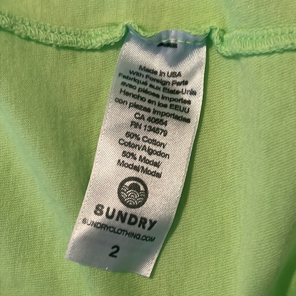 NWOT Sundry Athletic Crew Neck Tee In Lime Green - Picture 6 of 7